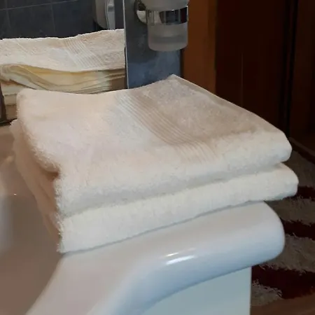 شقة عائشة وفاتح *